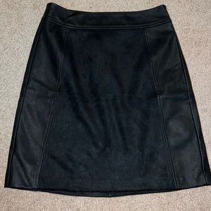 LOFT FAUX LEATHER/SUEDE SKIRT